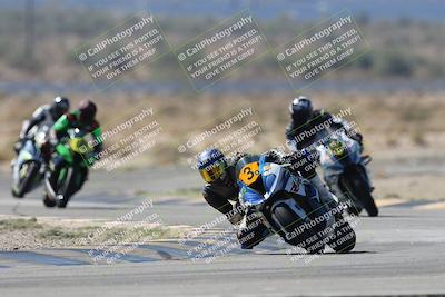 media/Oct-05-2025-CVMA (Sun) [[beeef4f201]]/Race 5-Amateur Supersport Open (Holeshot)/